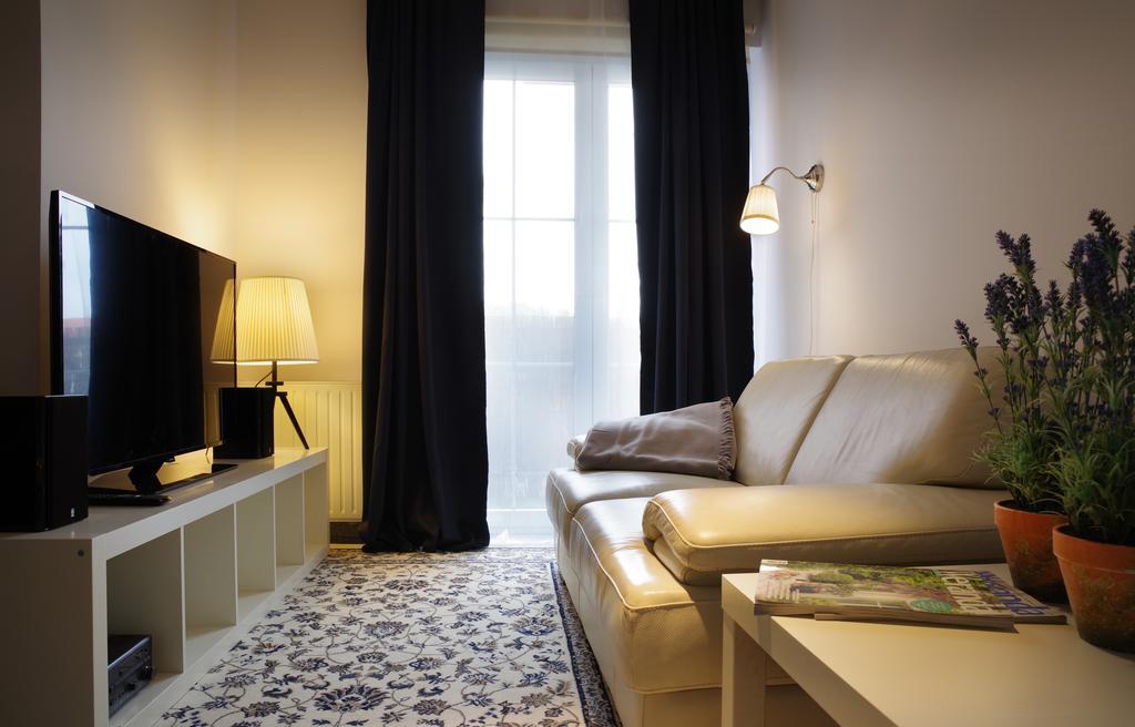 Apartament White Śrem Exteriör bild